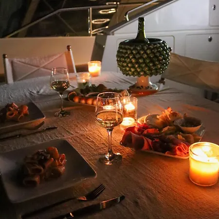 Botel Sicilyacht Charters &