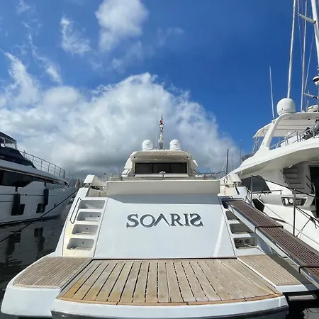 Sicilyacht Charters & * 里波斯托
