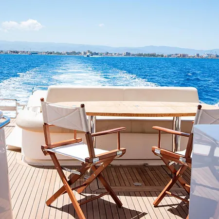 Sicilyacht Charters & Botel *